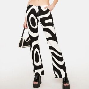 Motel Black and White Swirl Patterned Pants